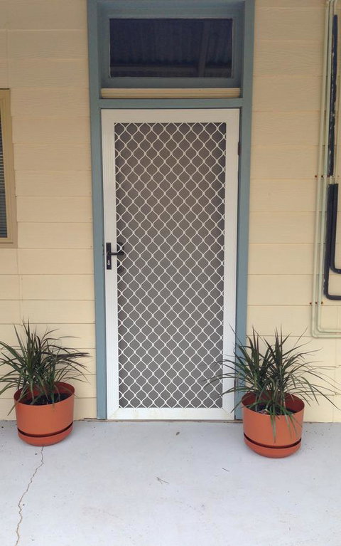 Hopetoun Motel & Chalet Village - Food Delivery Shop 44