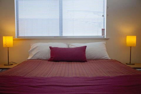 Hopetoun Motel & Chalet Village - Food Delivery Shop 19