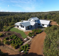 The White House at Wallcliffe Farms - Food Delivery Shop