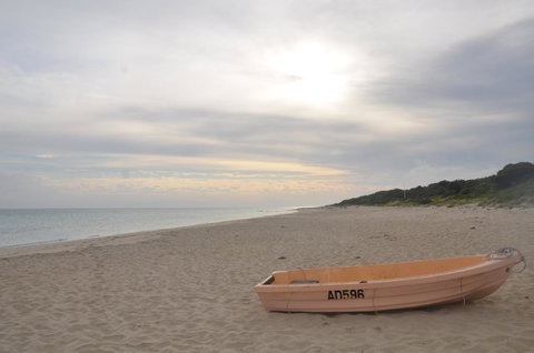 Eagle Bay Discovery - Food Delivery Shop 1