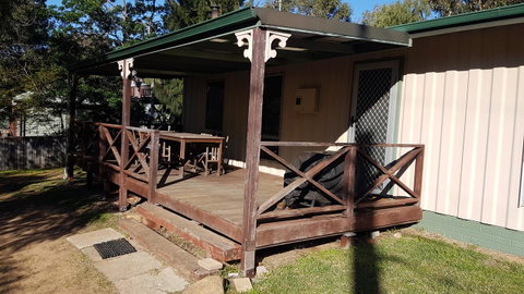 Eagle Bay Discovery - Food Delivery Shop 7