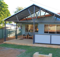 Kestrel Chalets - Food Delivery Shop