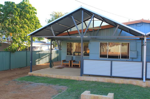 Kestrel Chalets - Food Delivery Shop 0
