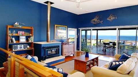 Tru Blu - Enjoy Sweeping 180 Degree Views Of Gracetown In This Modern Family Beach House - Food Delivery Shop 5