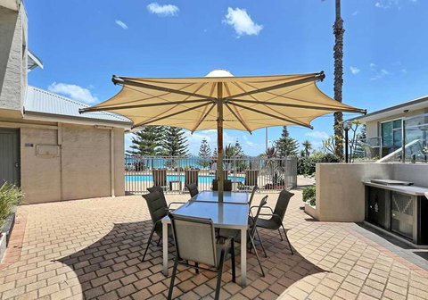 Scarborough Beach Front Resort - Shell Seven - Food Delivery Shop 15