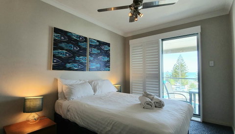 Scarborough Beach Front Resort - Shell Seven - Food Delivery Shop 2