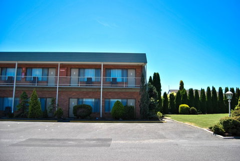 Comfort Inn Devonport - Food Delivery Shop 26