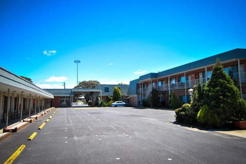 Comfort Inn Devonport - Food Delivery Shop 36