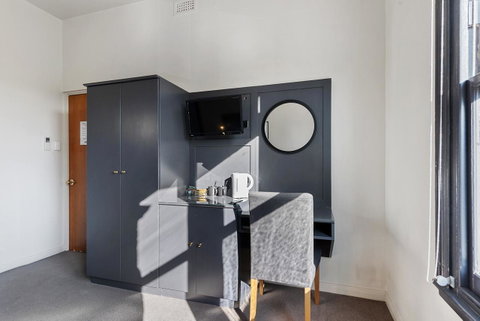 The Cornwall Boutique Hotel - Food Delivery Shop 19