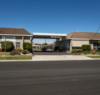Barclay Motor Inn - Food Delivery Shop