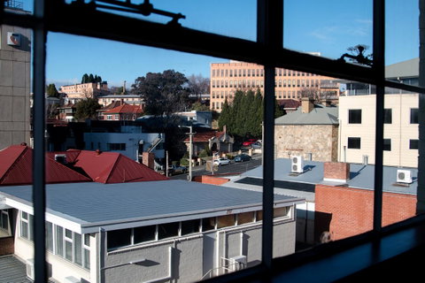The Macquarie Hobart - Food Delivery Shop 10