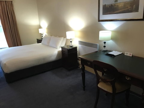The Macquarie Hobart - Food Delivery Shop 36
