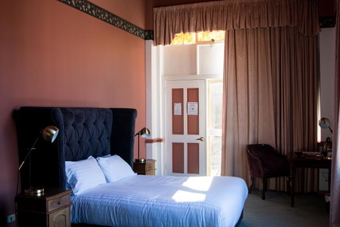 The Macquarie Hobart - Food Delivery Shop 14