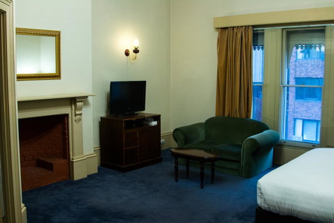 The Macquarie Hobart - Food Delivery Shop 16
