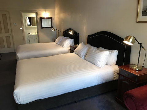 The Macquarie Hobart - Food Delivery Shop 40