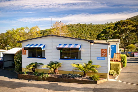 Discovery Parks - Mornington Hobart - Food Delivery Shop 13