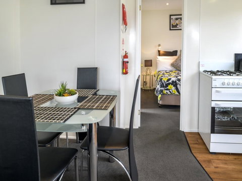 Discovery Parks - Mornington Hobart - Food Delivery Shop 20
