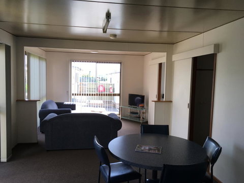 Discovery Parks - Mornington Hobart - Food Delivery Shop 41