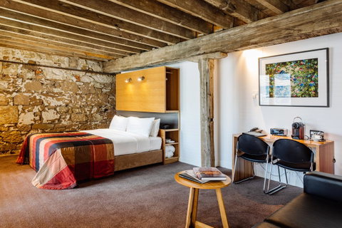 The Henry Jones Art Hotel - Food Delivery Shop 42
