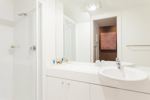 The Henry Jones Art Hotel - Food Delivery Shop 36