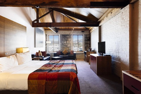 The Henry Jones Art Hotel - Food Delivery Shop 22