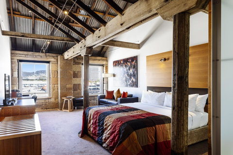 The Henry Jones Art Hotel - Food Delivery Shop 3