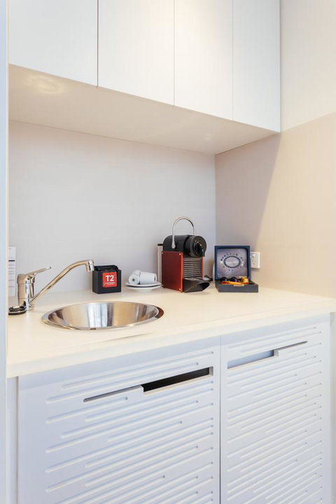 The Henry Jones Art Hotel - Food Delivery Shop 35