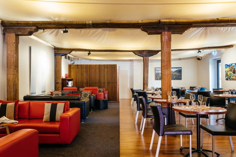 The Henry Jones Art Hotel - Food Delivery Shop 32