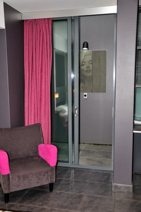 Zero Davey Boutique Apartment Hotel - Food Delivery Shop 35