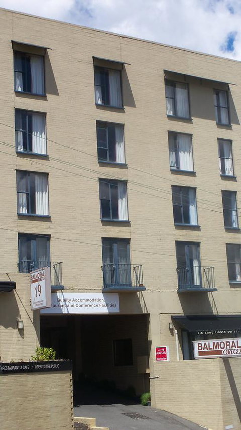 Balmoral On York - Food Delivery Shop 40