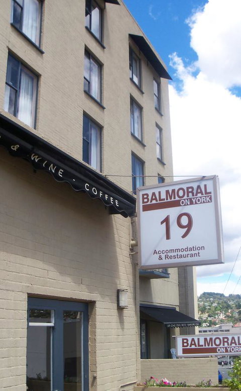 Balmoral On York - Food Delivery Shop 20