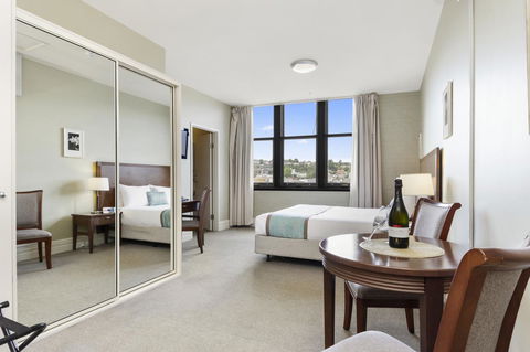 Launceston Central Apartment Hotel Official - Food Delivery Shop 9