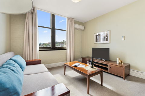 Launceston Central Apartment Hotel Official - Food Delivery Shop 3