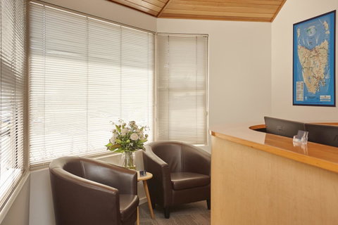 Elphin Serviced Apartments - Food Delivery Shop 19