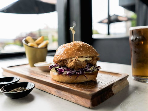 Mercure Launceston - Food Delivery Shop 38