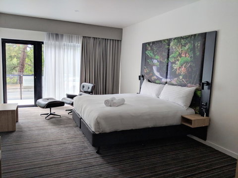 Mercure Launceston - Food Delivery Shop 7