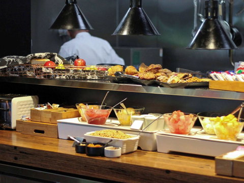 Mercure Launceston - Food Delivery Shop 33