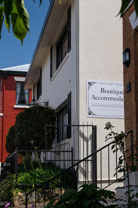 Battery Point Boutique Accommodation - Food Delivery Shop 30