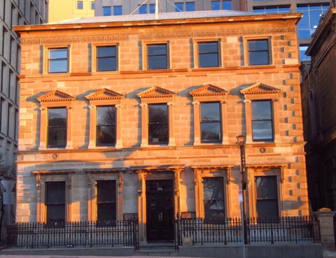 105 Mac Unique Apartments - Food Delivery Shop 0