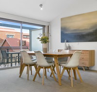 Sullivans Cove Apartments - Food Delivery Shop