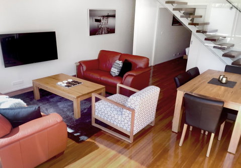 Sullivans Cove Apartments - Food Delivery Shop 37