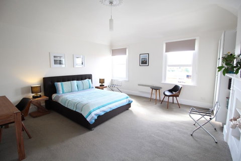 Trinity Hill Apartments - Food Delivery Shop 20