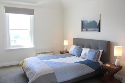Trinity Hill Apartments - Food Delivery Shop 17