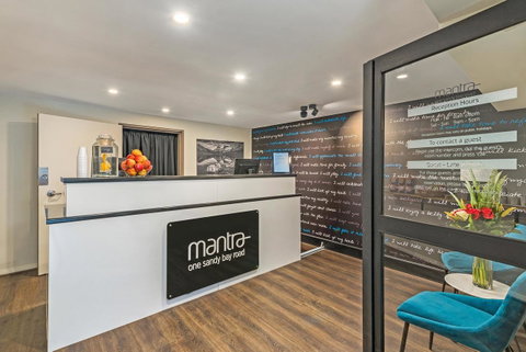 Mantra One Sandy Bay Road - Food Delivery Shop 1
