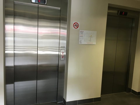 Hobart Inner City Apartment - Food Delivery Shop 17