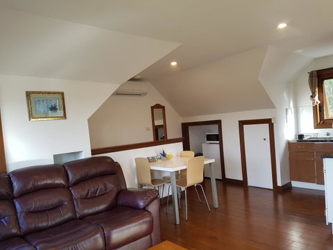 Riverside Studioâ˜†Privateâ˜† - Food Delivery Shop 9