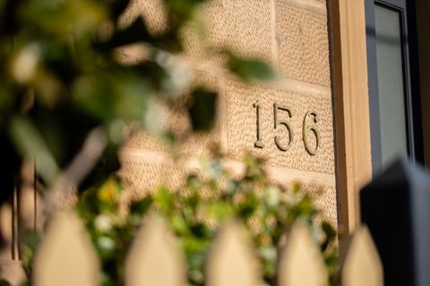 Sanctum Boutique Apartments - Food Delivery Shop 0