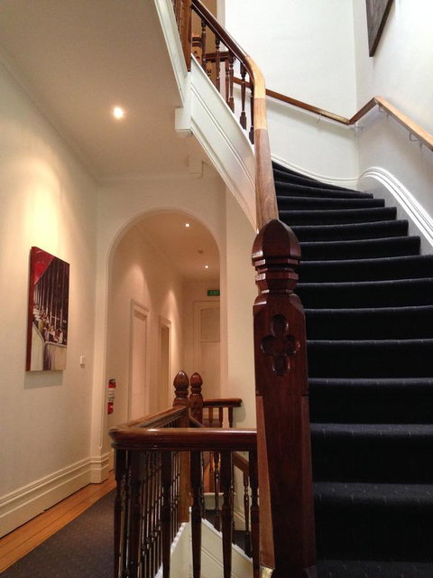 Auldington Hotel - Food Delivery Shop 26