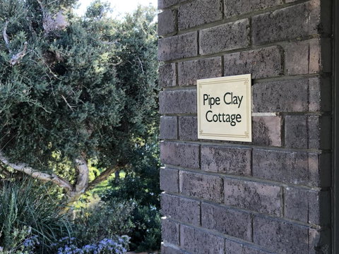Pipe Clay Cottage - Food Delivery Shop 12