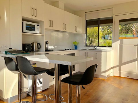 Pipe Clay Cottage - Food Delivery Shop 0